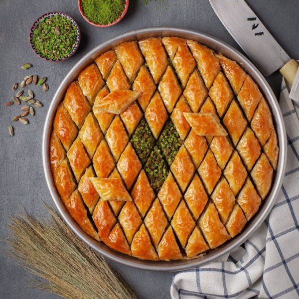 Dry Baklava with Pistachios (1 Tray)